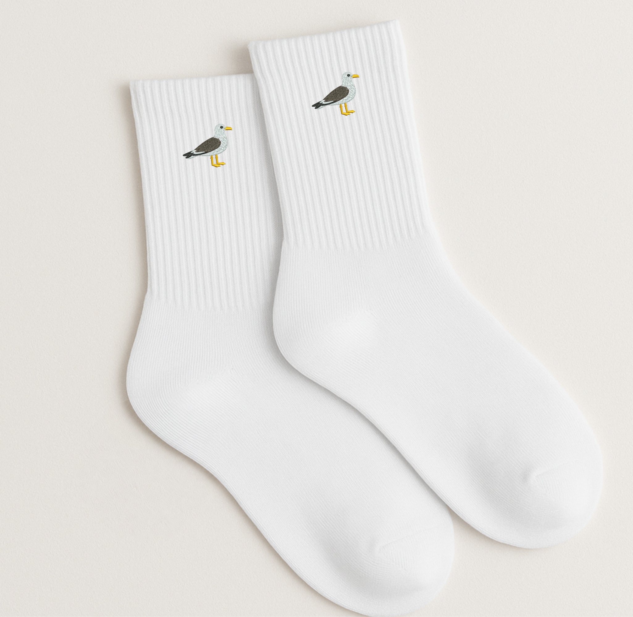 Seagull embroidered socks